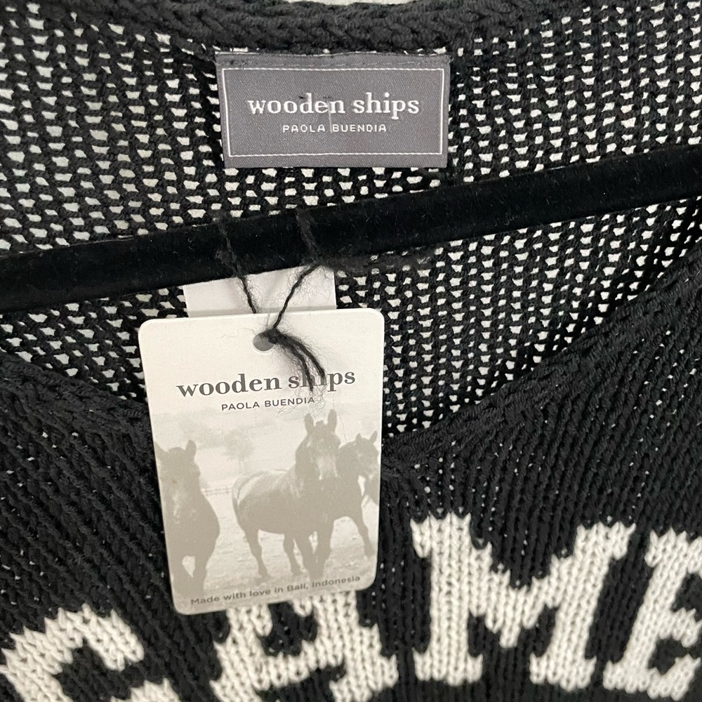 NWT Wooden Ships Game Day V Cotton Sweater in black/breaker white    G73 - Picture 3 of 7